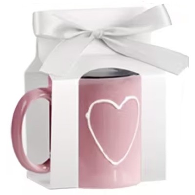 Bílá dárková krabička na hrnek s mašlí – elegantní balení...